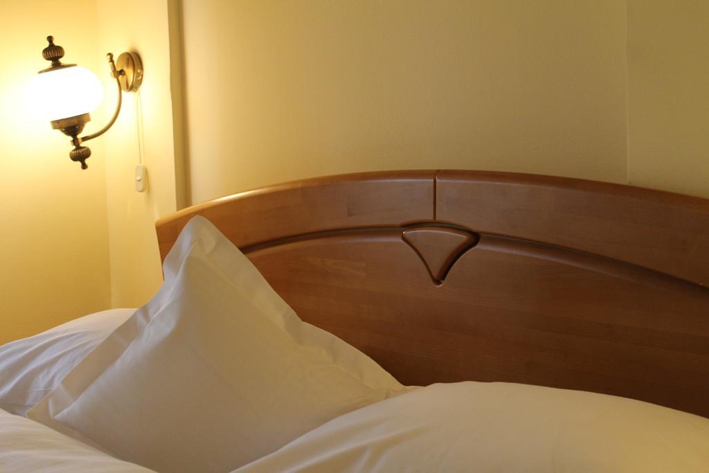 Hotel Horoscop Bukares Bagian luar foto